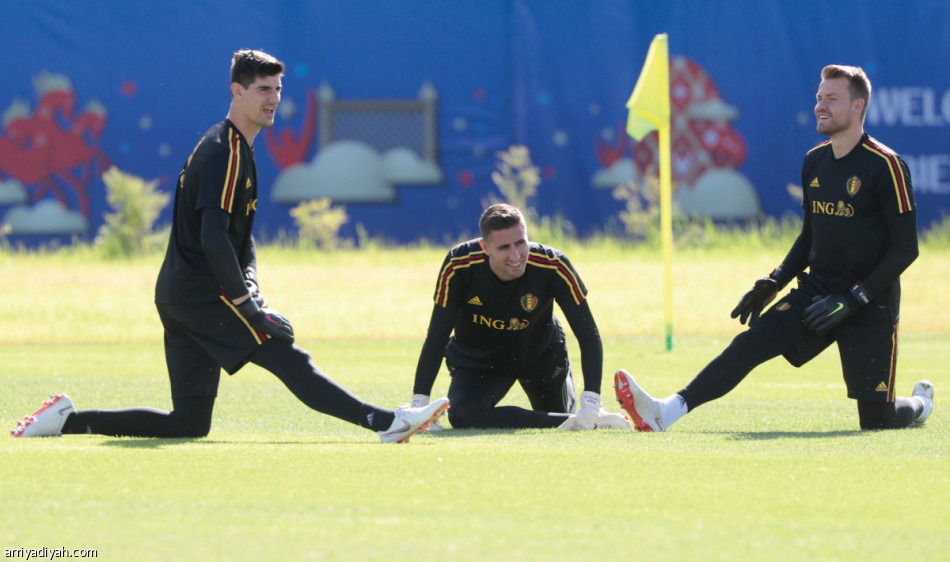 الغيابات 
تربك الشياطين الحمر