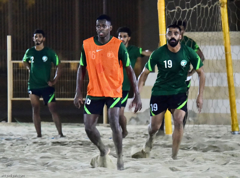 المساعد يعوض هيازع  في «أخضر الشاطئية»