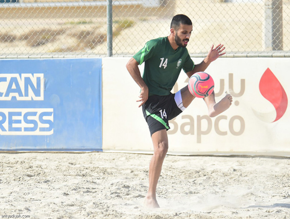 «أخضر الشاطئية» يلاقي البحرين في ثاني تجريبياته