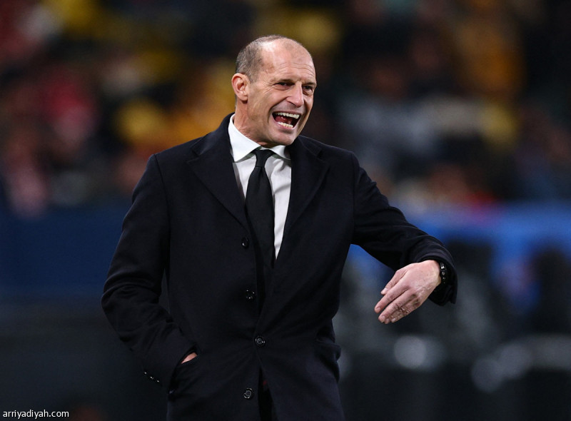 نابولي يستهجن تصرفات أليجري #ميلان_نابولي 