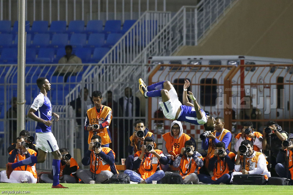 أحزان الهلال الآسيوية تتلاشى في شباك العويس