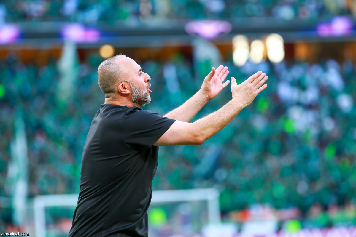 الأهلي في ربع النهائي