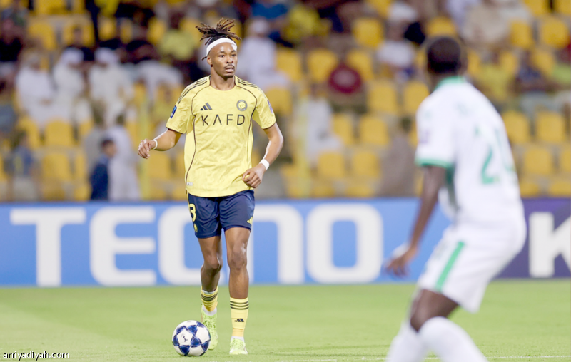 سيماكان ومارتينيز يخوضان نهائي آسيا