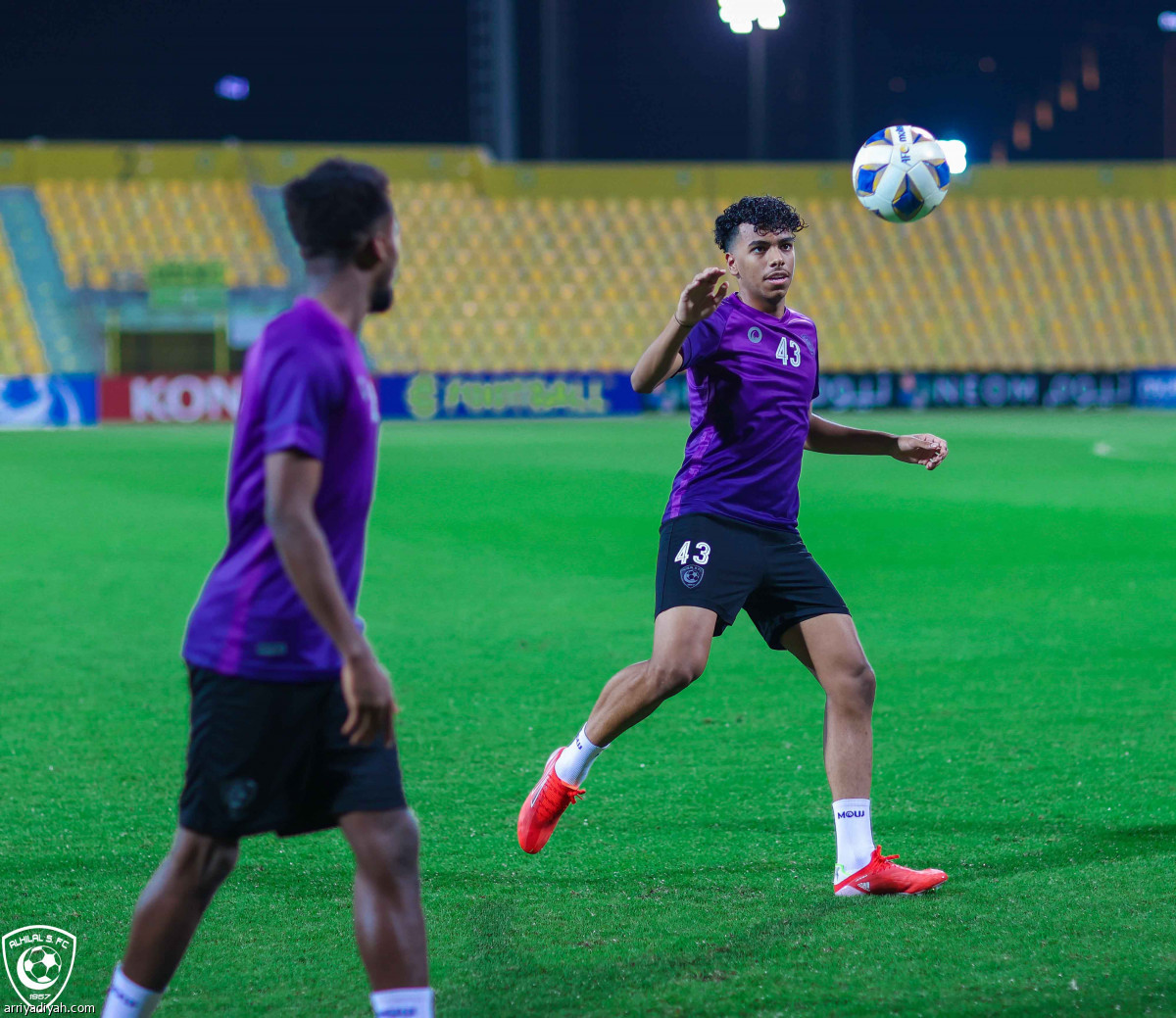 الهلال يتأهب للعبور