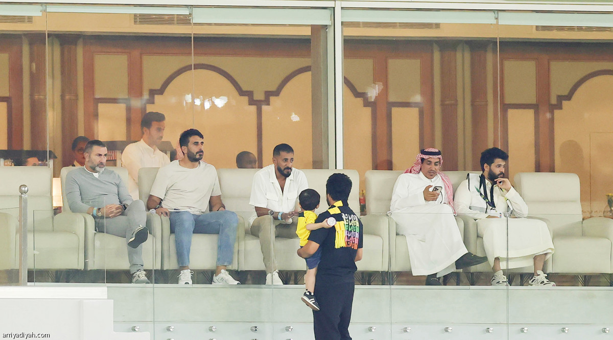 «النمور» يتصدرون الدوري