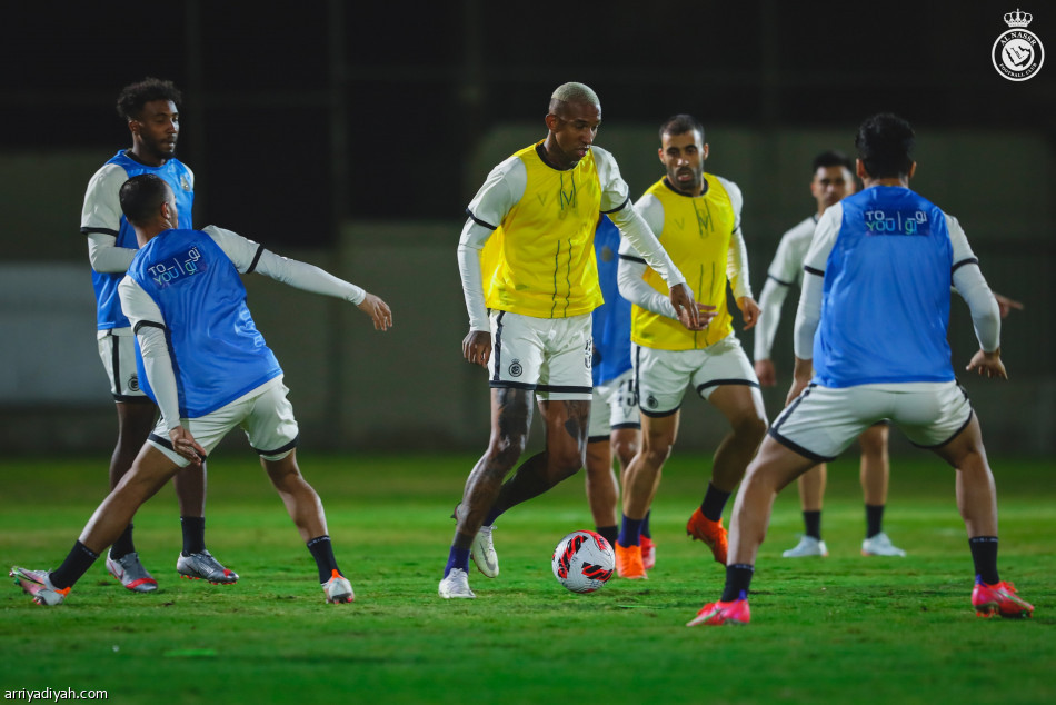 حمدالله يشارك في تدريبات النصر