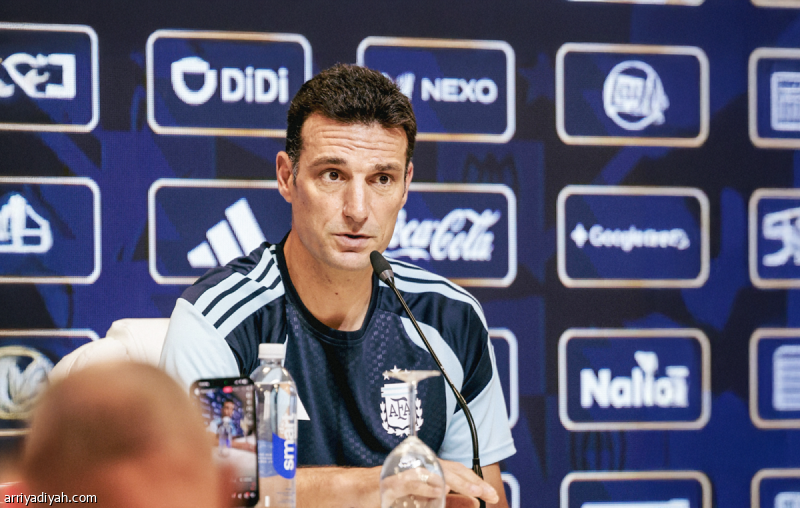 سكالوني: ميسي أساسيّا أمام زامبيا