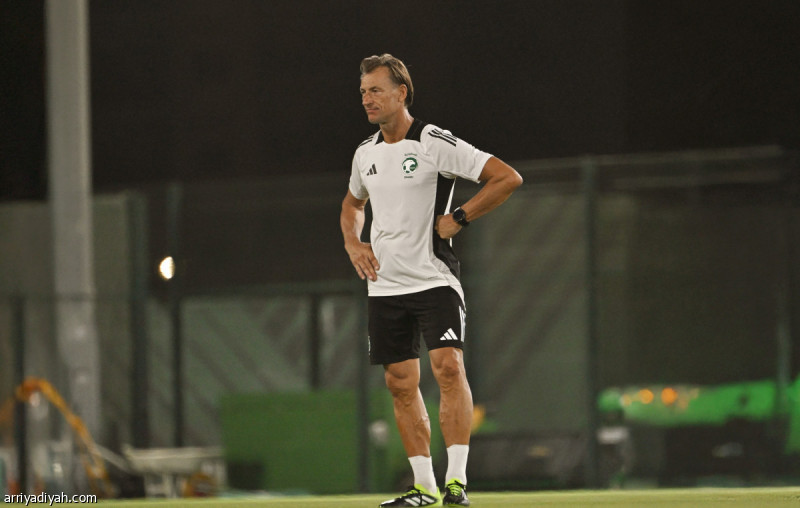 رينارد: المطار 20 كلم.. والتجنيس بلا روح #السعودية_إندونيسيا 