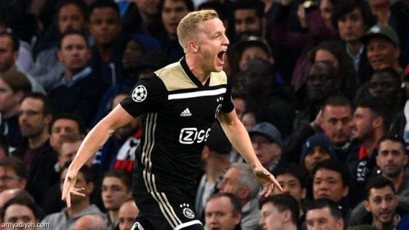 ريال مدريد يجد بديل بوجبا في أياكس