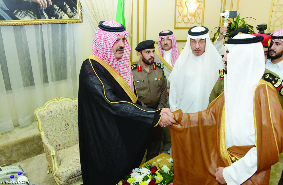 نبايعكم على السمع والطاعة.. في السراء والضراء