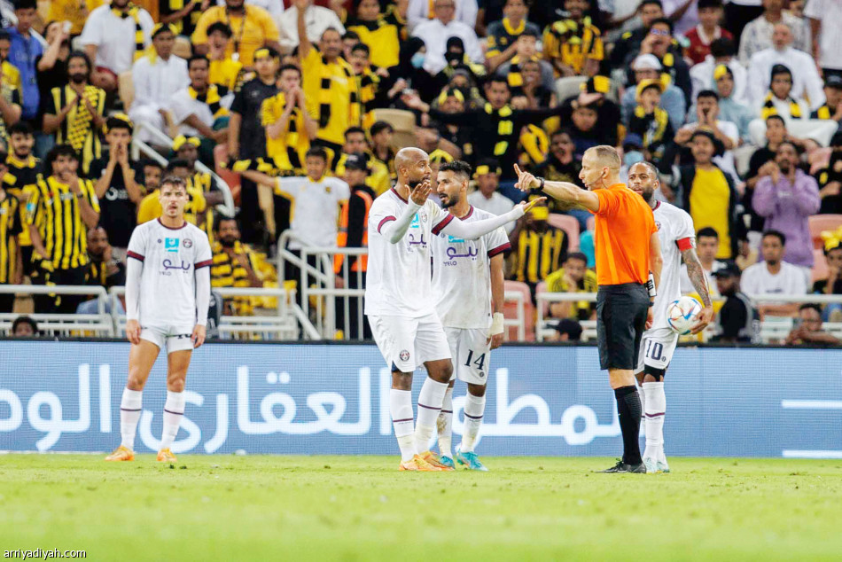 بالعدالة..
الفوز لغة «النمور»