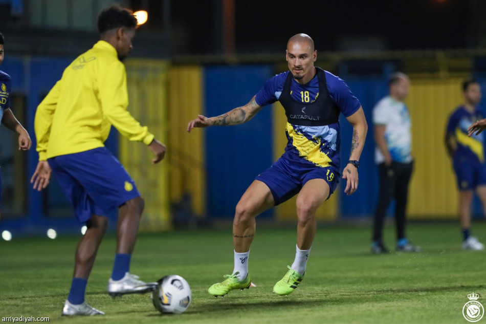 مادو يغيب.. واجتماع يدشن تحضيرات النصر للباطن