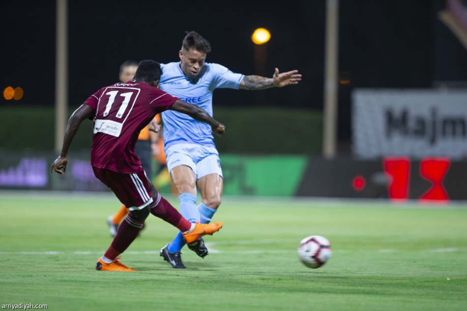 الباطن يرفض الخسارة من الفيصلي.. والقادسية والفتح يتعادلان