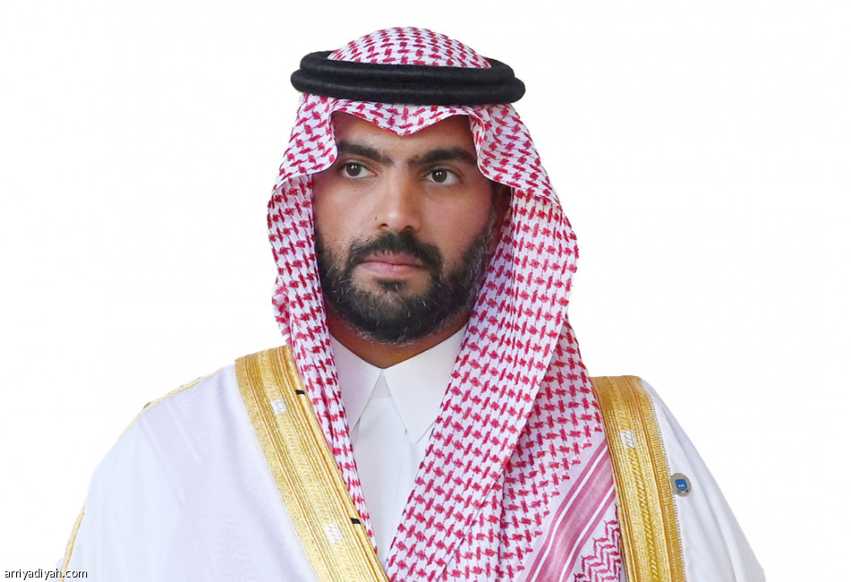 الأهازيج..
بدأت بقصائد
