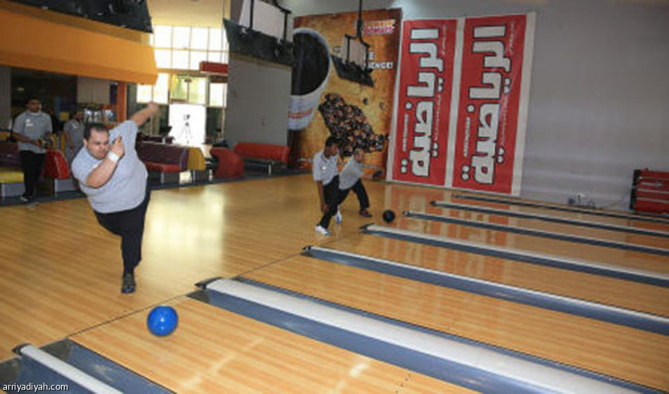 محمد بن سلطان يتصدر فردية البولينج السابعة