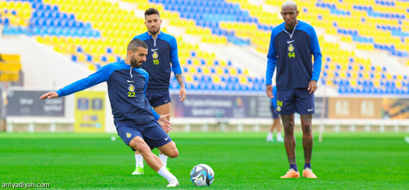 لاعبو النصر يحتفلون بعودة بيهيتش والدوليون يشاركون في التدريبات استعدادًا لنهائي كأس موسم الرياض أمام الهلال