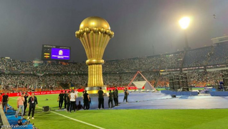«كاف» يقرر إقامة كأس أمم إفريقيا في فصل الشتاء