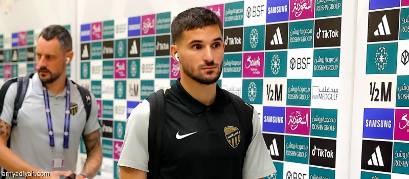 غياب رايكوفيتش عن مباراة تتويج الاتحاد بدوري روشن السعودي وعودة بنزيما وعوّار
