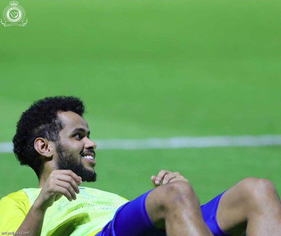 النصر يفتح صفحة نصف النهائي