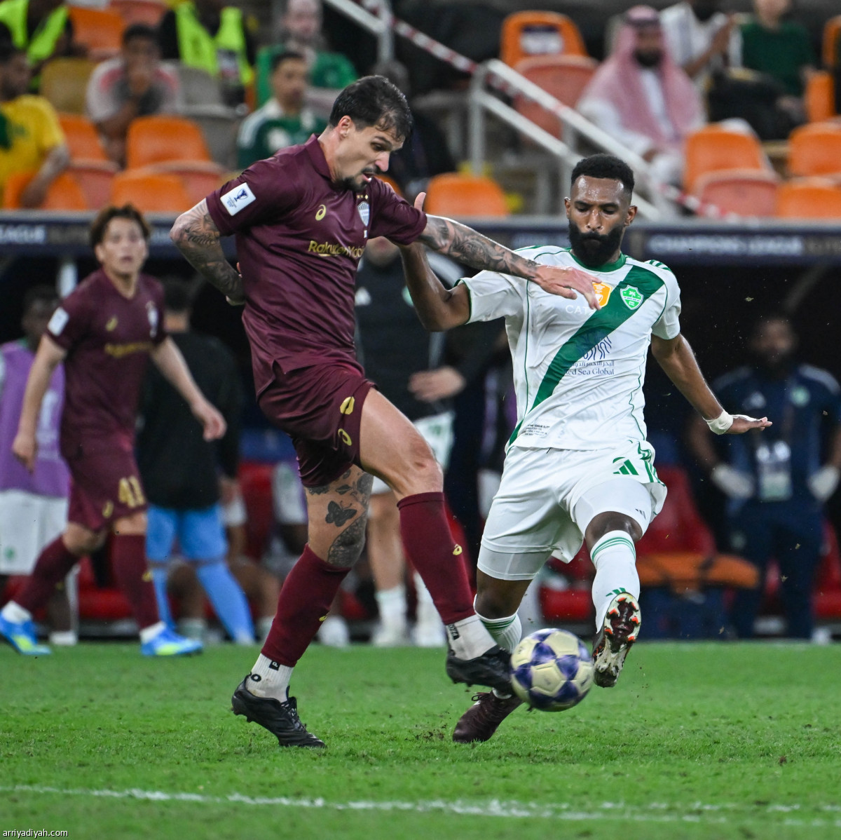 الأهلي يعود إلى النهائي