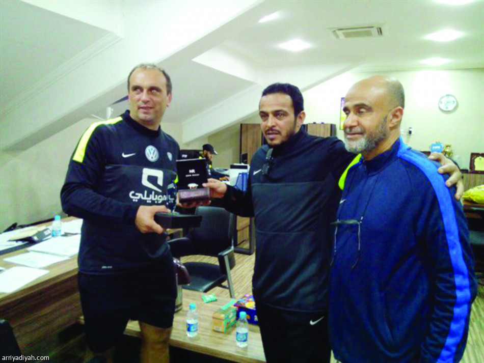 البدائع يشكر المالك