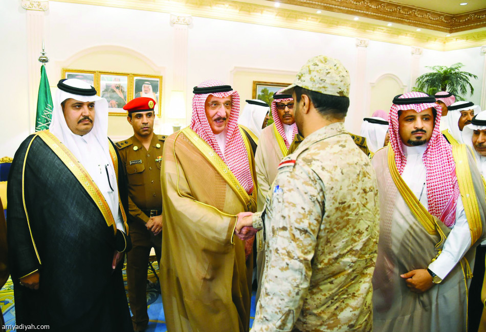نبايعكم على السمع والطاعة.. في السراء والضراء
