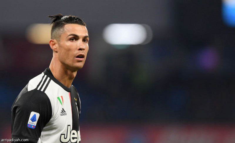 هربوا إلى بلدانهم.. بخلاف نجوم الدوري السعودي