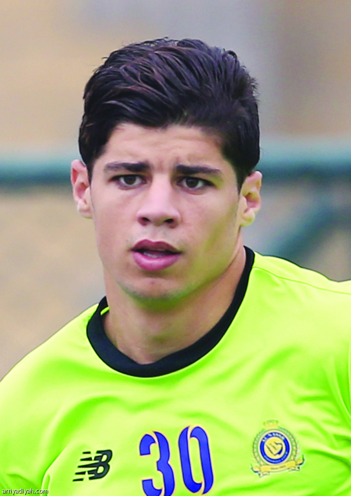 قمة النصر والأهلي.. فرصة المحليين