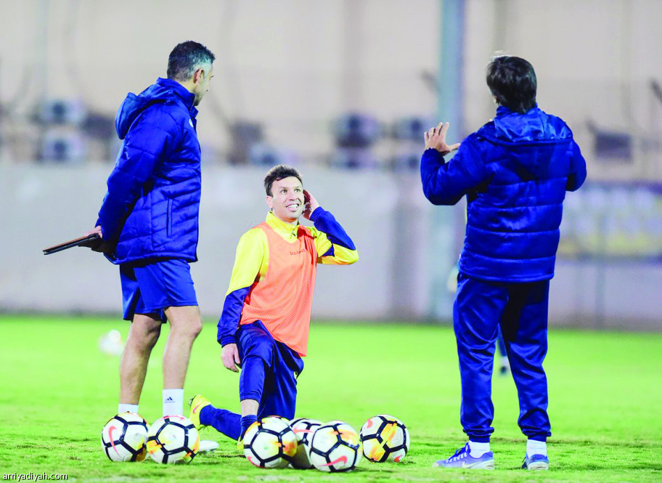 جوميز يعالج أخطاء الهجوم