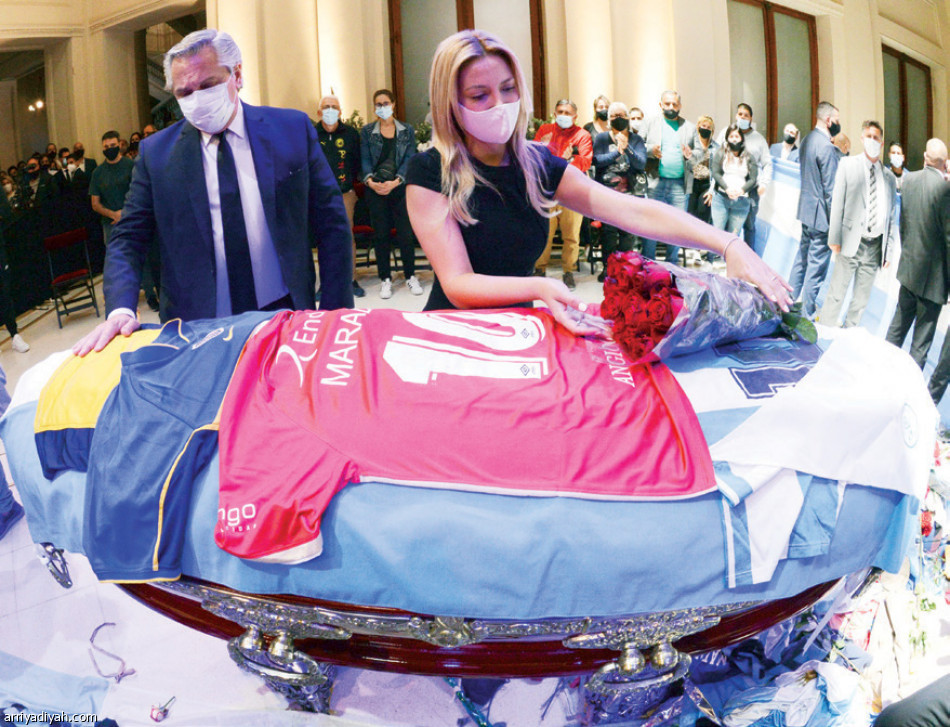 العالم يودع الأسطورة