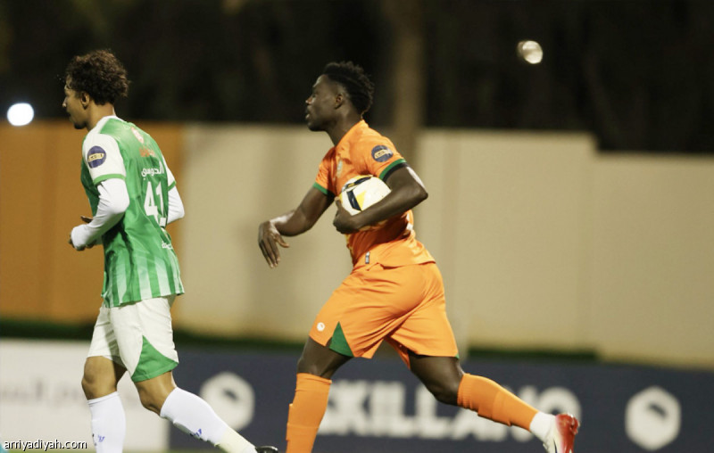 الزلفي ينتفض ويعادل الأنوار