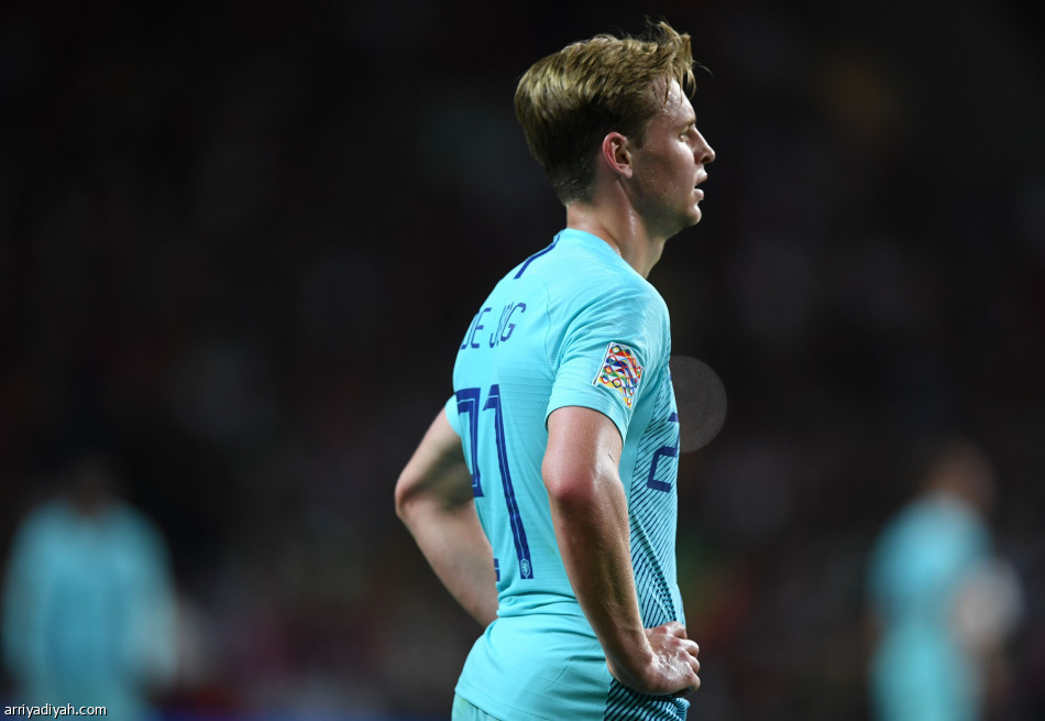 البرتغال تحرز اللقب الأوروبي بنسخته الأولى