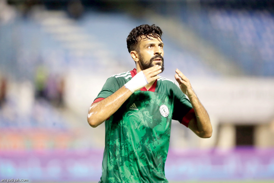 الاتفاق 
يكرر ثنائيات الافتتاح