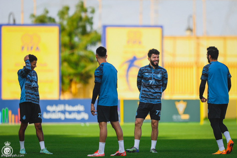 النصر يعود بـ«مجموعتين»