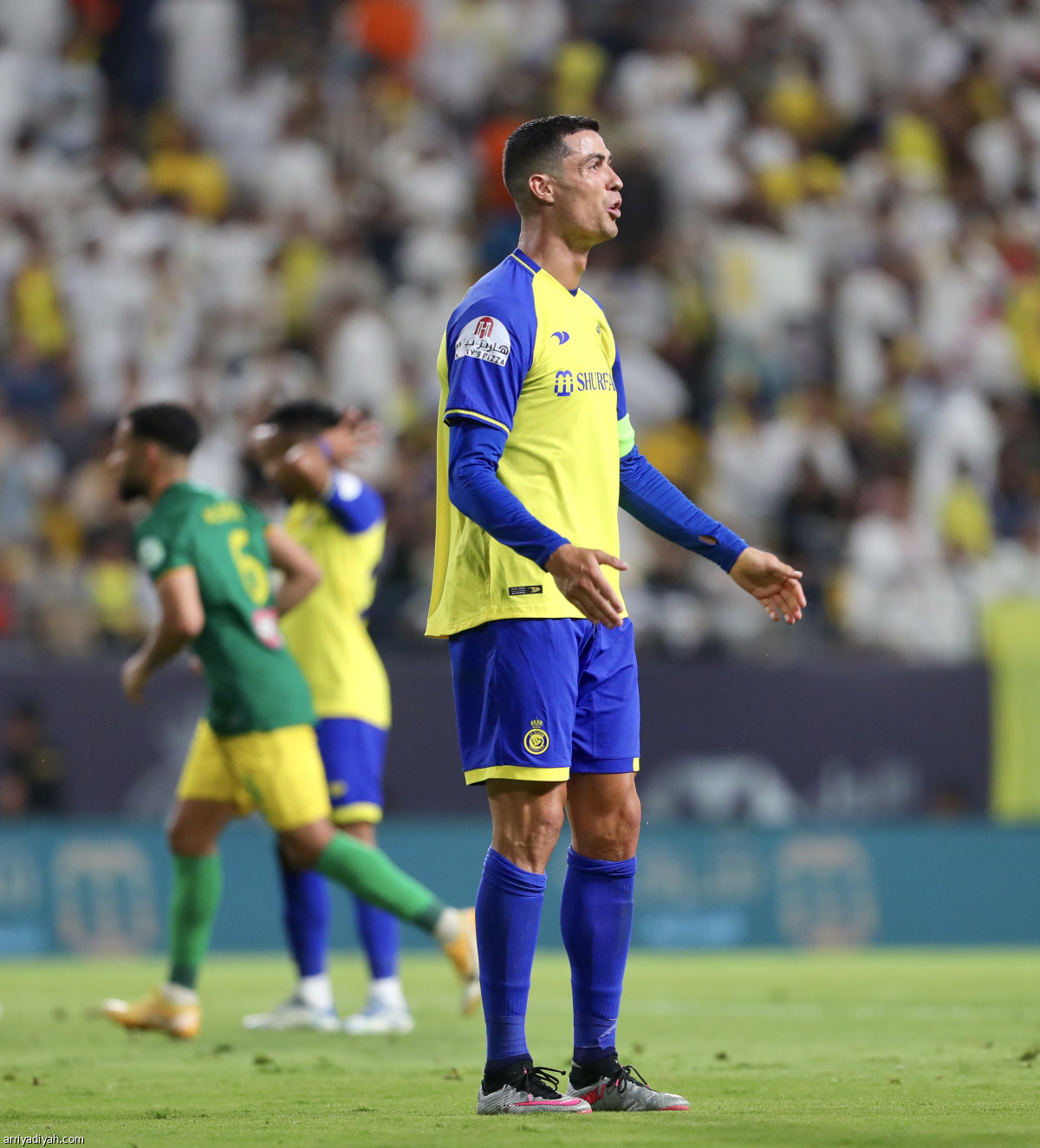 النصر يتعثر