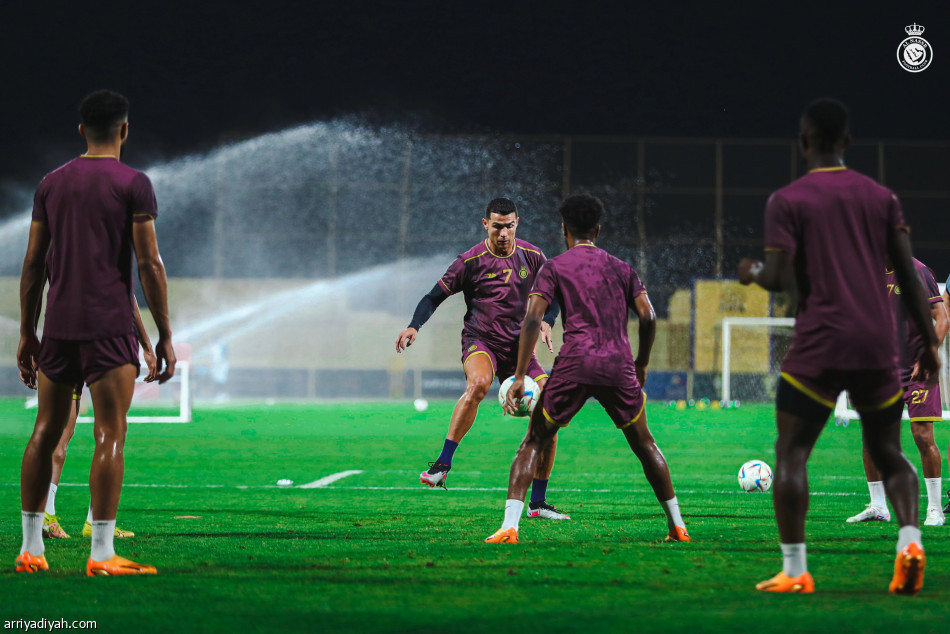 النصر يتأهب بـ«مناورات مصغرة»