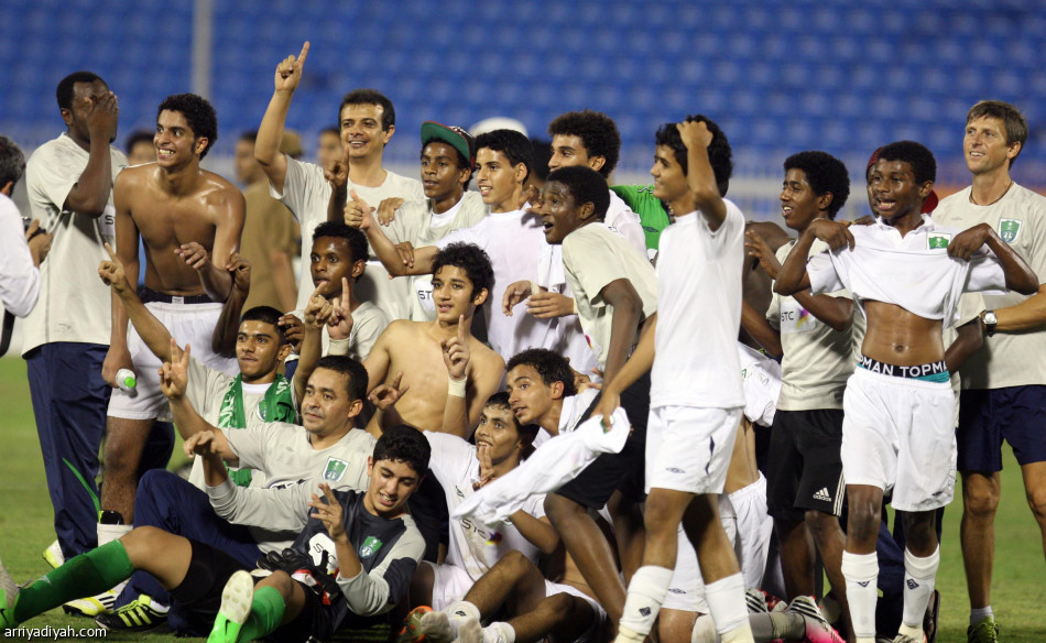 اشتباكات بعد نهاية المباراة:  الأهلي يهزم الاتحاد ويحقق بطل كأس الناشئين