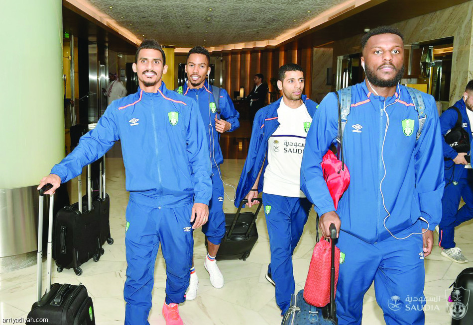 الأهلي يتنفس.. السومة عاد وعسيري احتياط