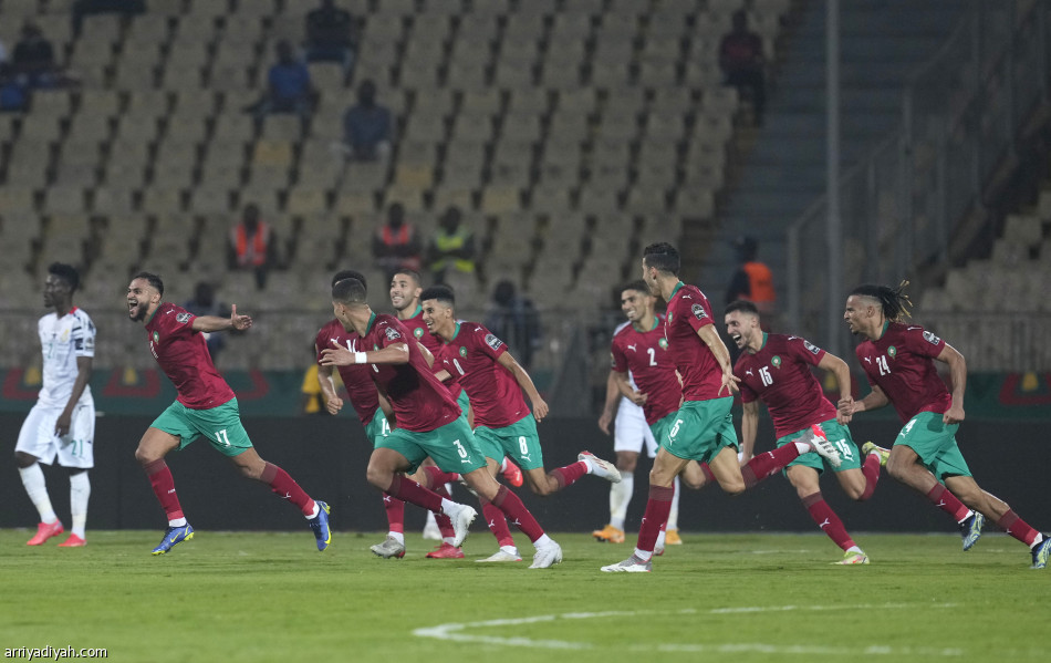 بوفال يمنح المغرب فوزا ثمينا على غانا
