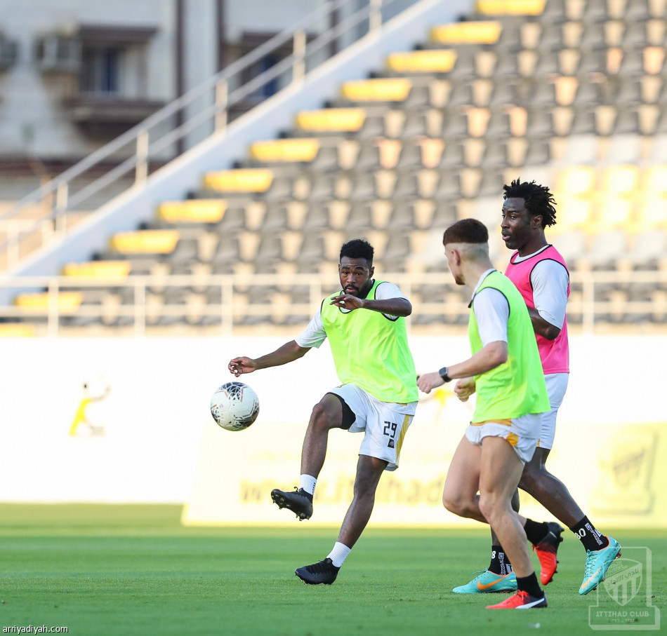 الاتحاد والنصر يدشنان تحضيرات الكلاسيكو