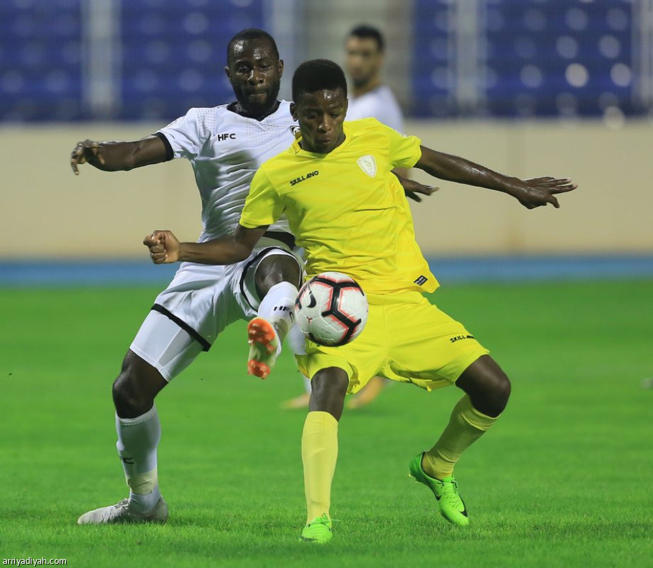 دوري الأولى: فوز هجر وضمك والنهضة.. وتعادل وحيد