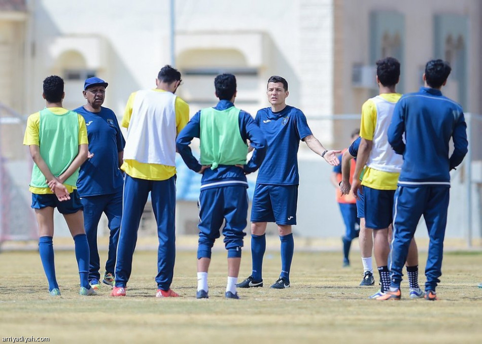 التعاون ينهي استعداداته للفتح ويغادر للأحساء