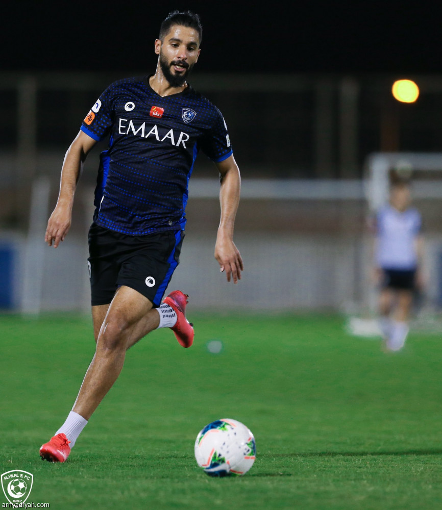 كاريلو والمعيوف يقودان تدريبات الهلال