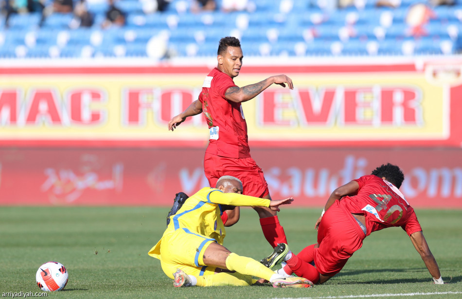 النصر .. فوز رابع وانفراد بـ«الثالث»