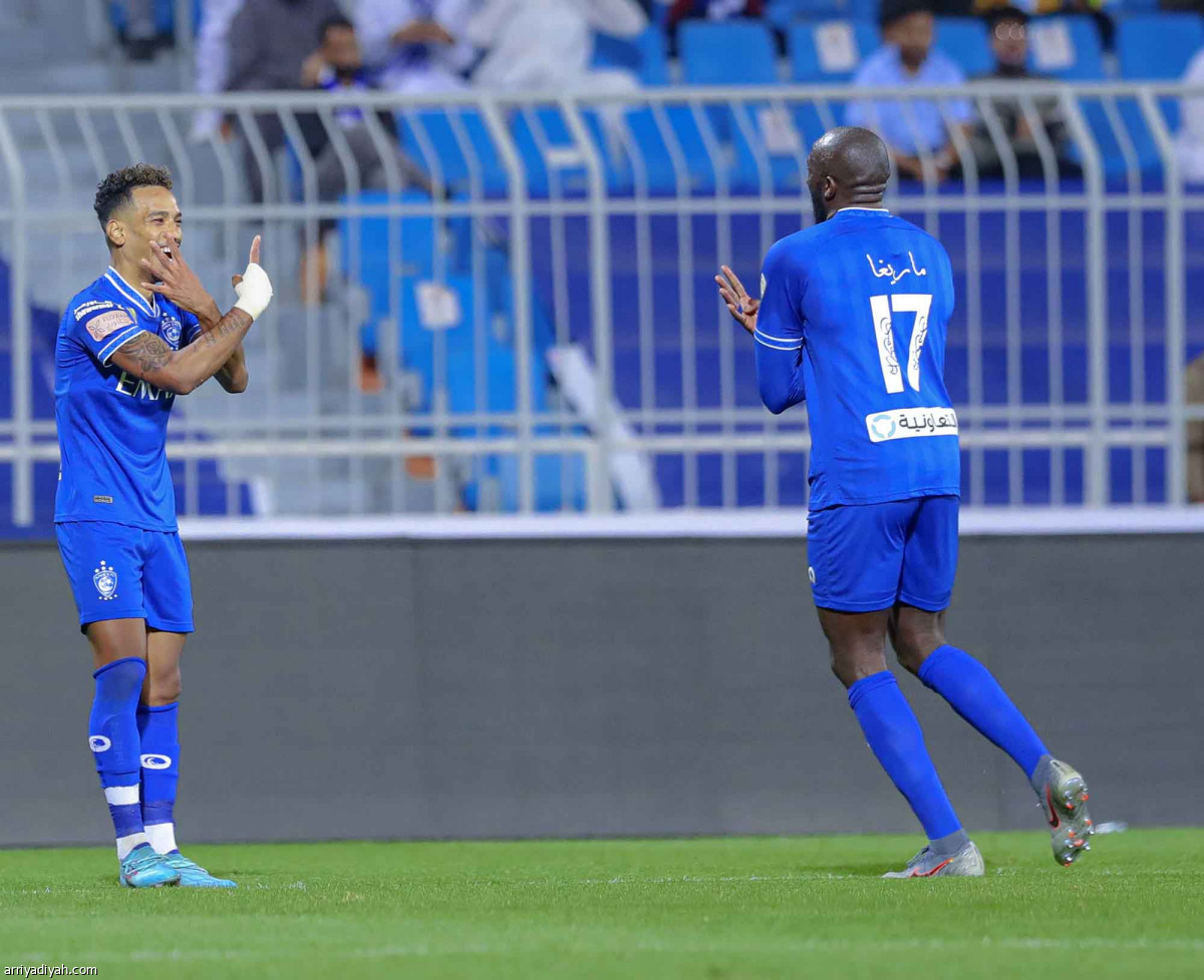 الهلال.. فوز ثاني