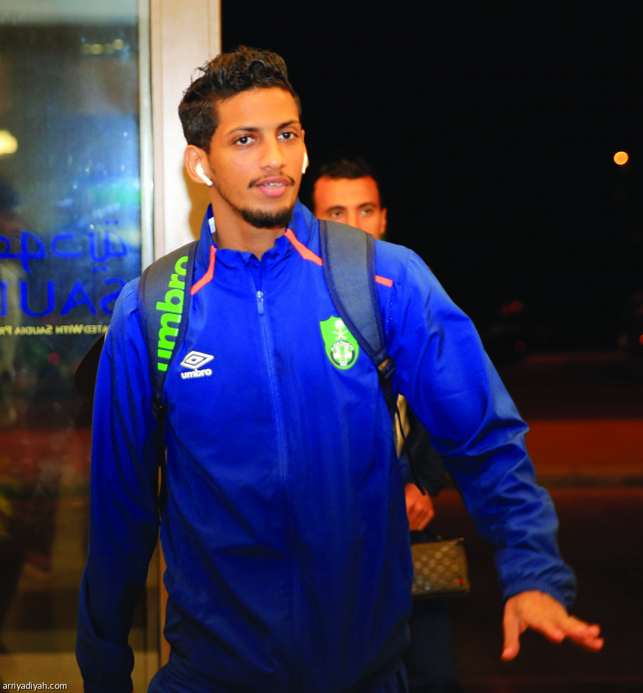 الأهلي يستدعي الزين للمرة الأولى.. ويفقد 7 لاعبين