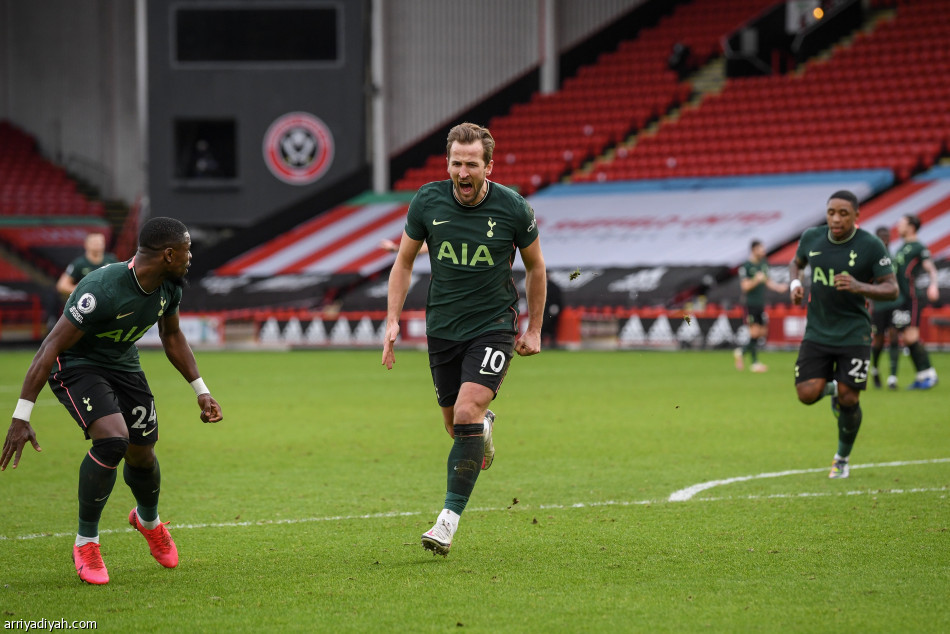 توتنهام يعيد شيفيلد إلى دوامة الهزائم