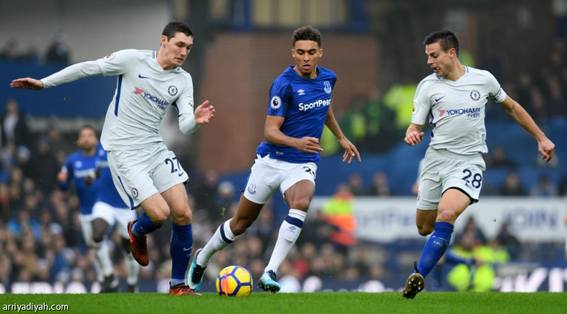 إيفرتون يفرض التعادل على تشيلسي في الدوري الإنجليزي