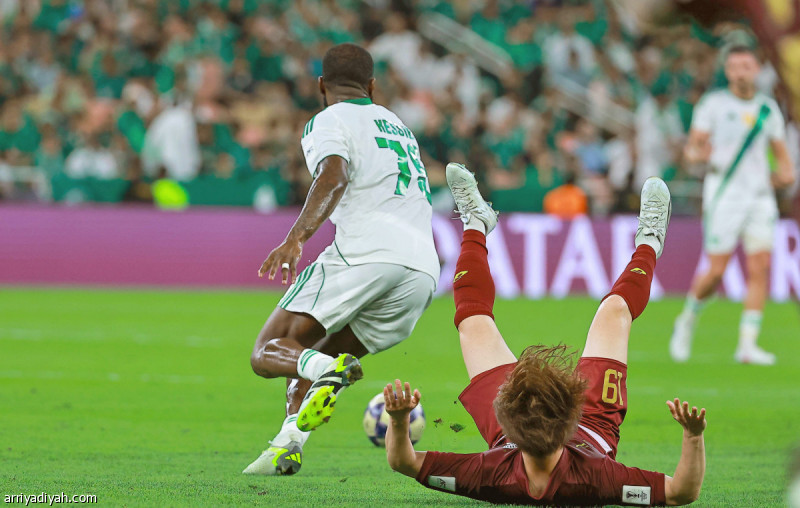 الأهلي يصنع التفوق السعودي أمام اليابانيين