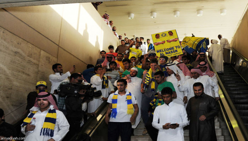 رغم الغياب طويلا عن الملاعب : اليوناني خاريستياس جاهز لقيادة النصر